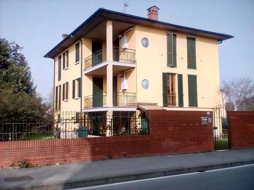 Locanda I Tarocchi Vailate Экстерьер фото